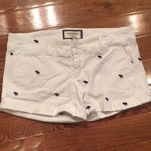 Abercrombie shorts size 6